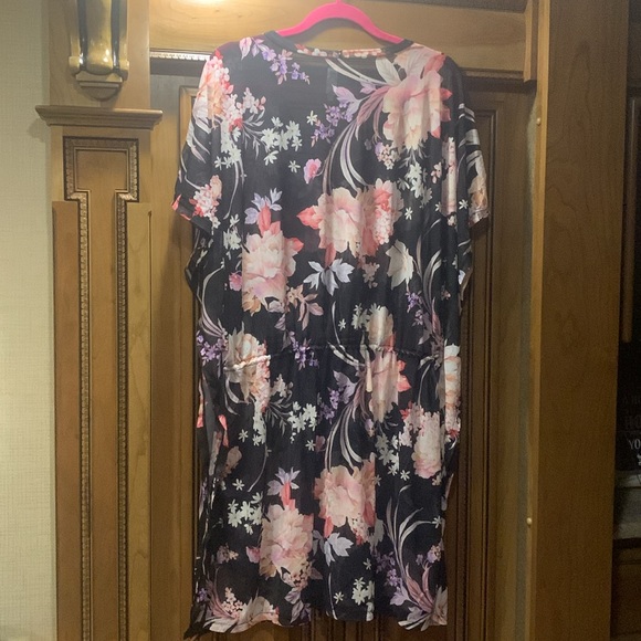 NWOT Sea Level Martini Mesh Kaftan - Size Medium - Picture 4 of 7